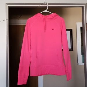 Nike Therma Fit hoodie NWOT